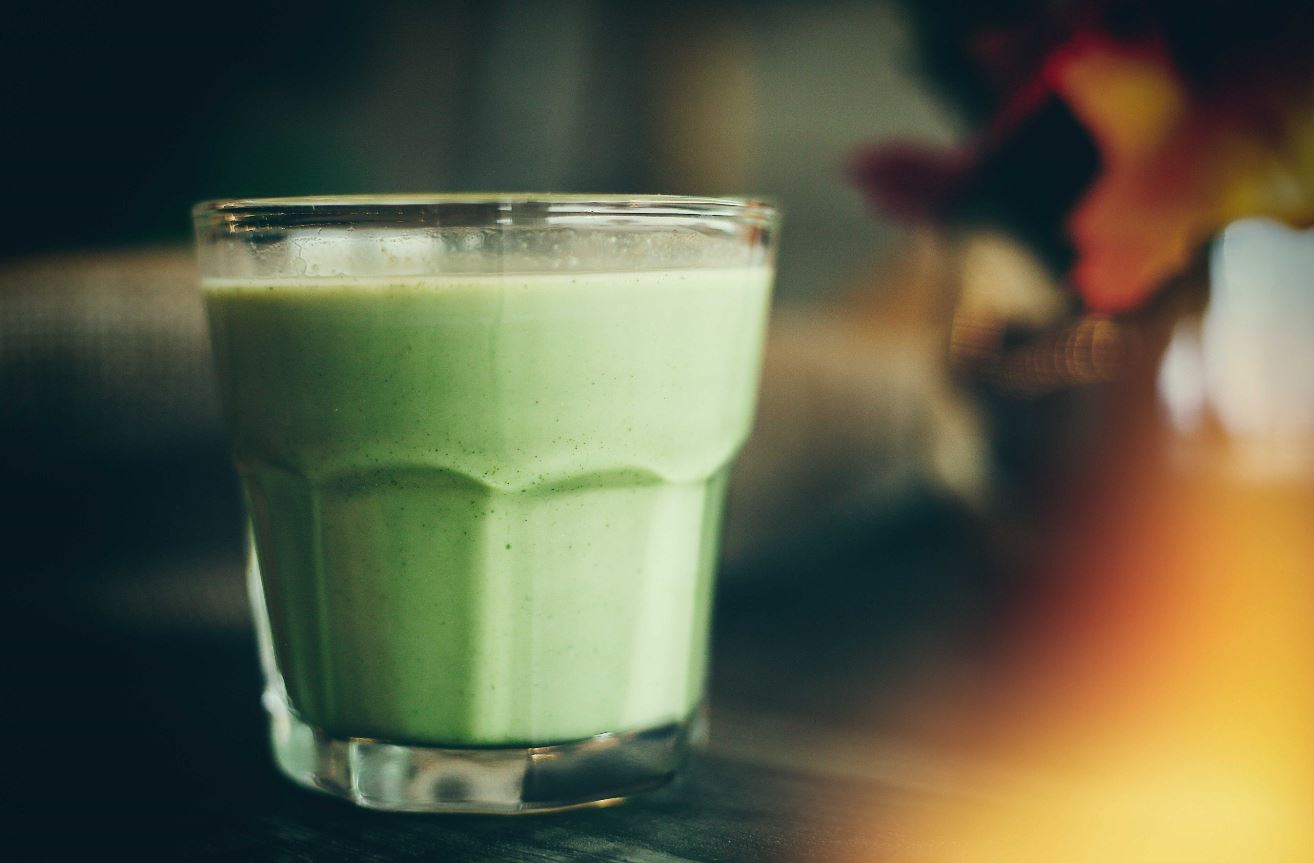 batido-aguacate-desayuno